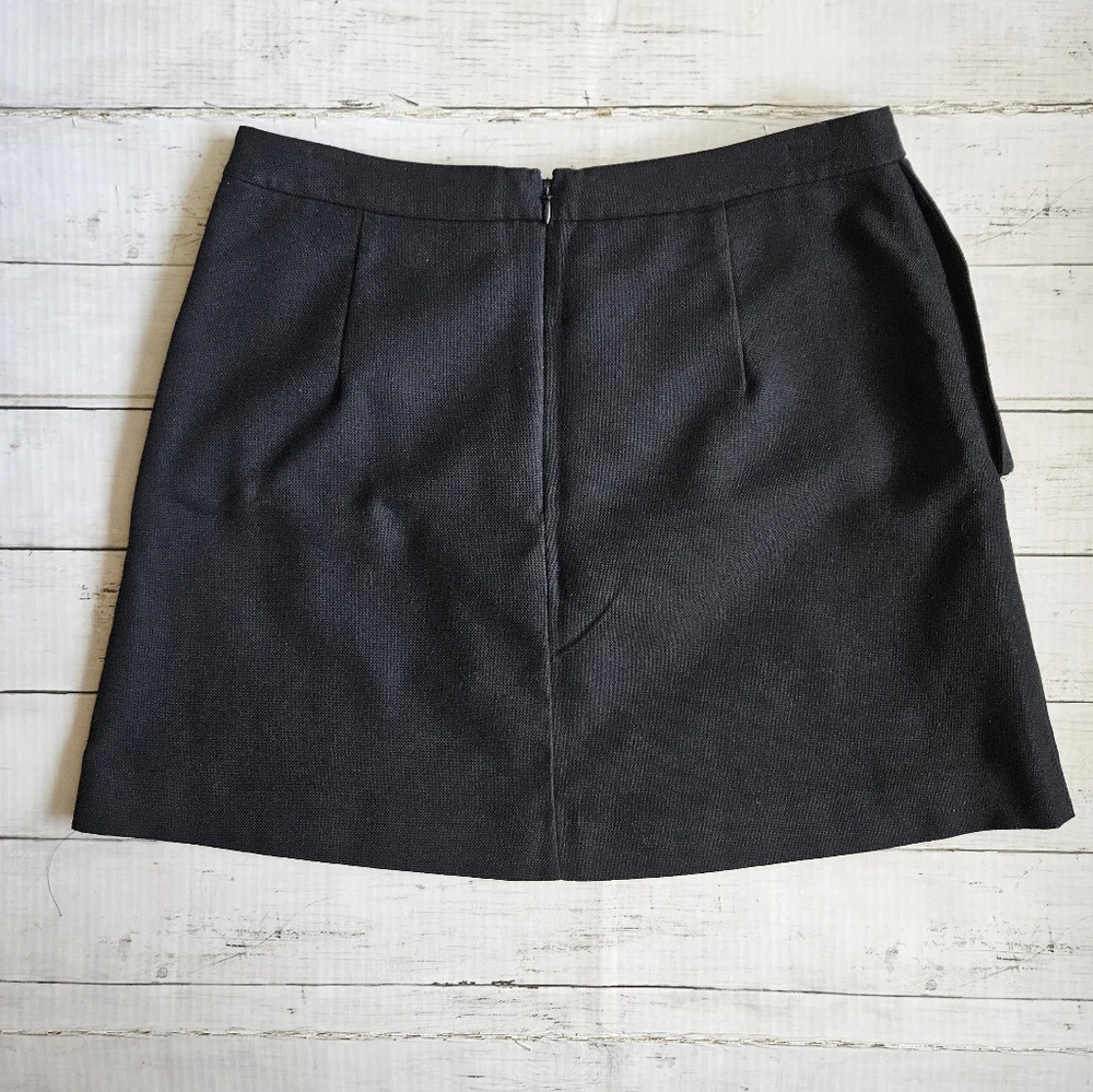 Kate Spade Saturday Black Mini Skirt Size 8 Wool Blend Structured Waist‎ Pockets